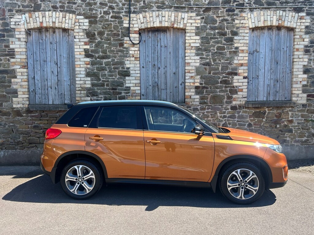 Suzuki Vitara 1.6 Sz5 Orange #2