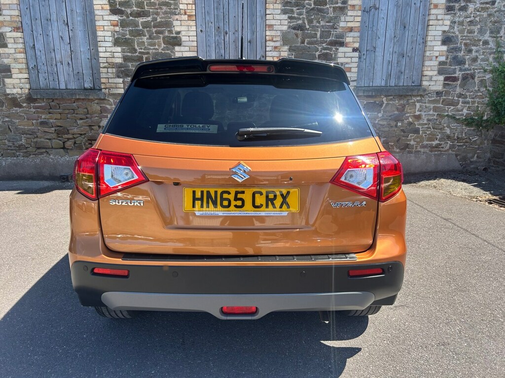 Suzuki Vitara 1.6 Sz5 Orange #4