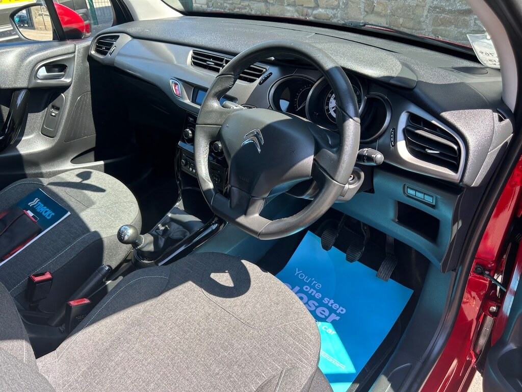 Citroen C3 1.2 Puretech 82 Edition Red #5