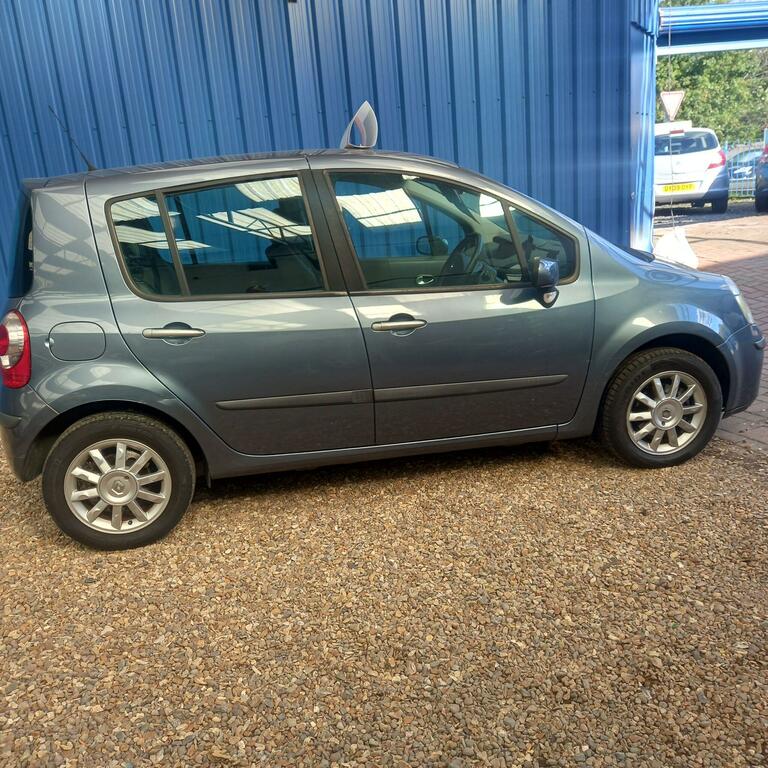 Renault Modus 1.5 Dci Purple #2