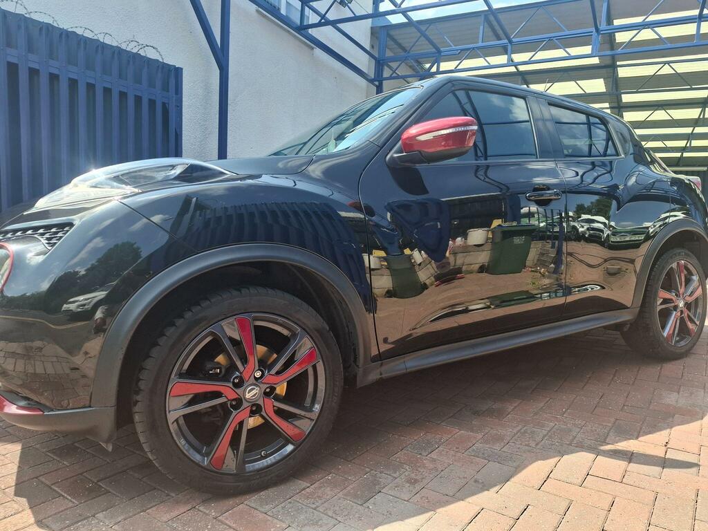 Nissan Juke Acenta Premium Black #5