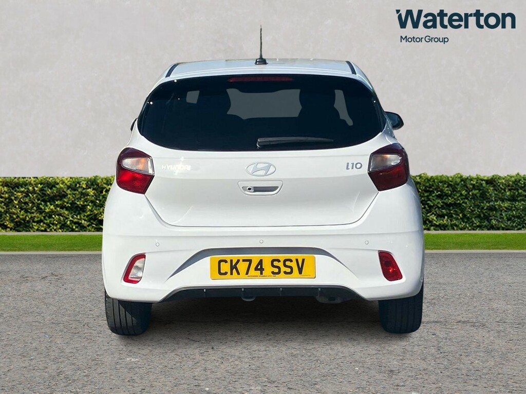 Hyundai I10 1.0 63 Premium Nav CK74SSV White #4