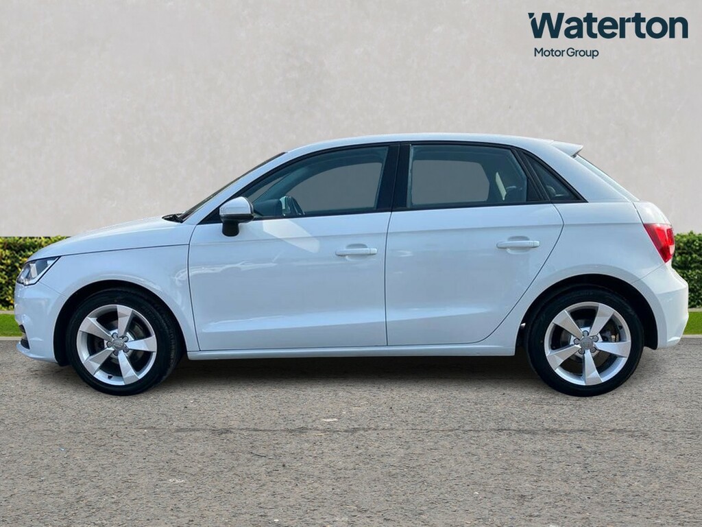 Audi A1 1.0 Tfsi Sport White #6