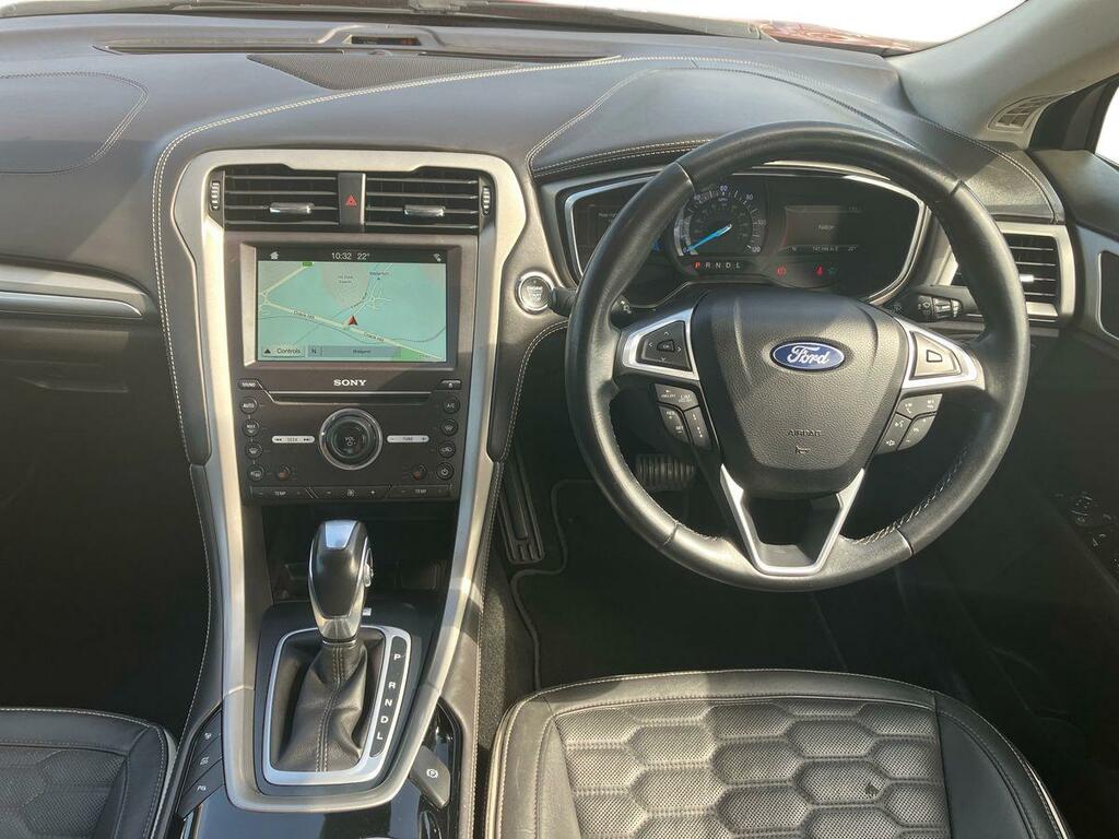Ford Mondeo Titanium Tdci Red #12