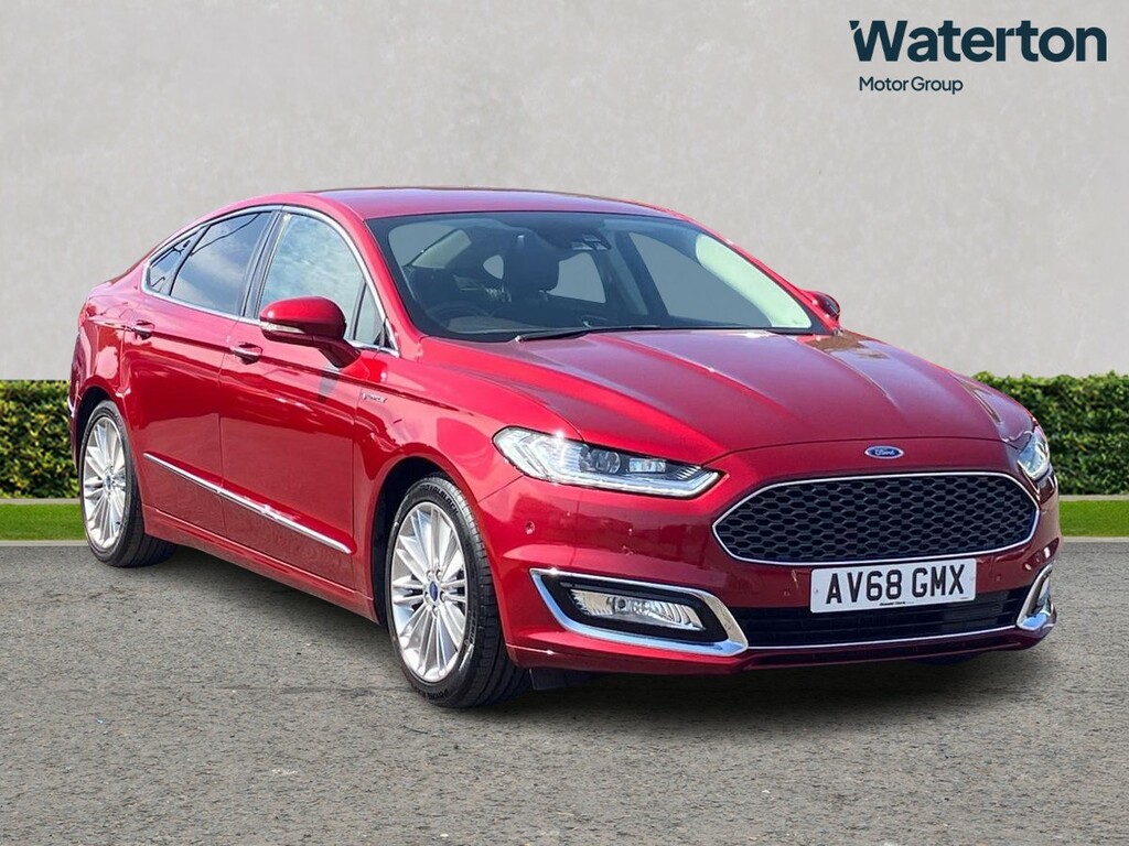 Ford Mondeo 2.0 Hybrid Red