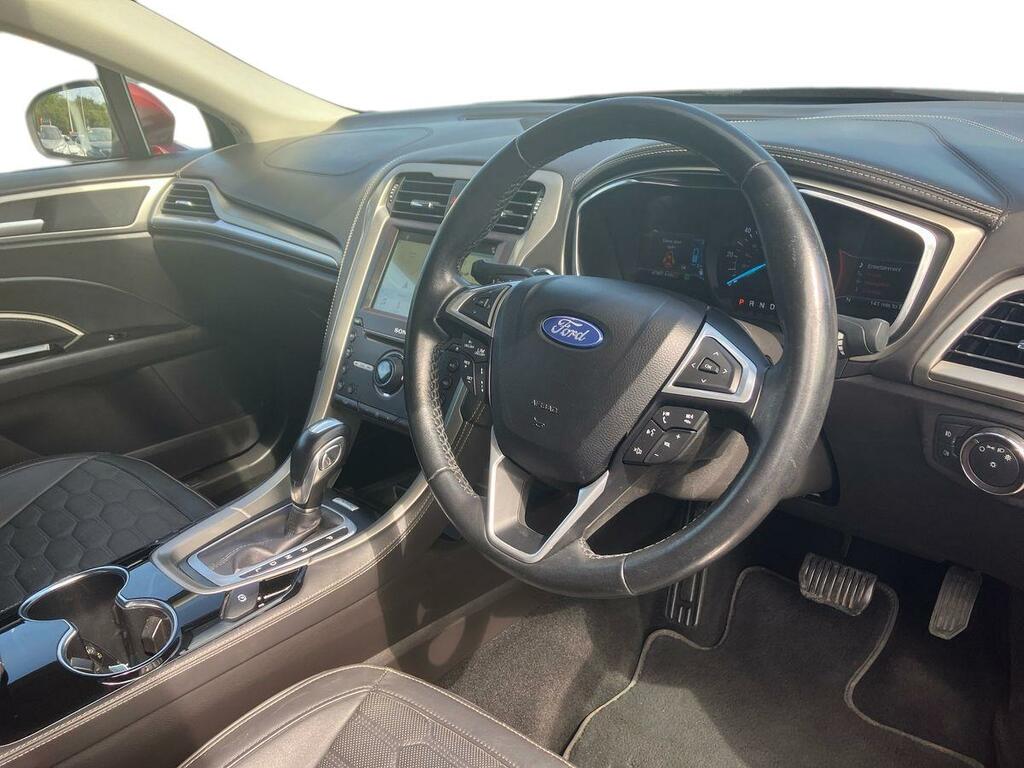 Ford Mondeo Titanium Tdci Red #10