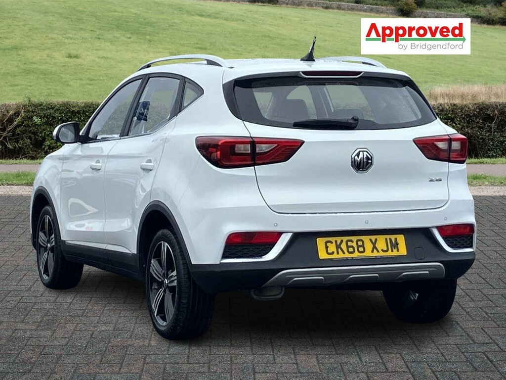 MG ZS 1.0T Gdi Exclusive Dct White #5