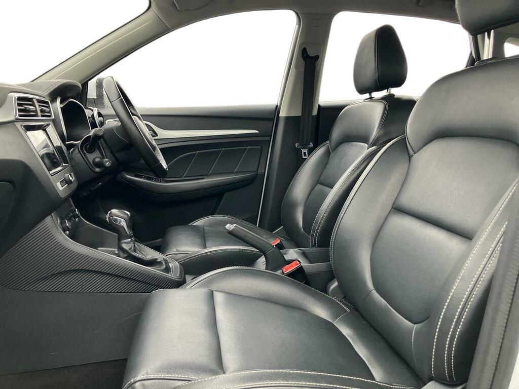 MG ZS 1.5 Vti Tech Exclusive Suv Ss Black #16