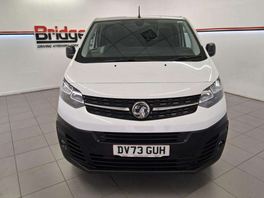Vauxhall Vivaro 2.0 Turbo D 3100 Prime Panel Van 6Dr White