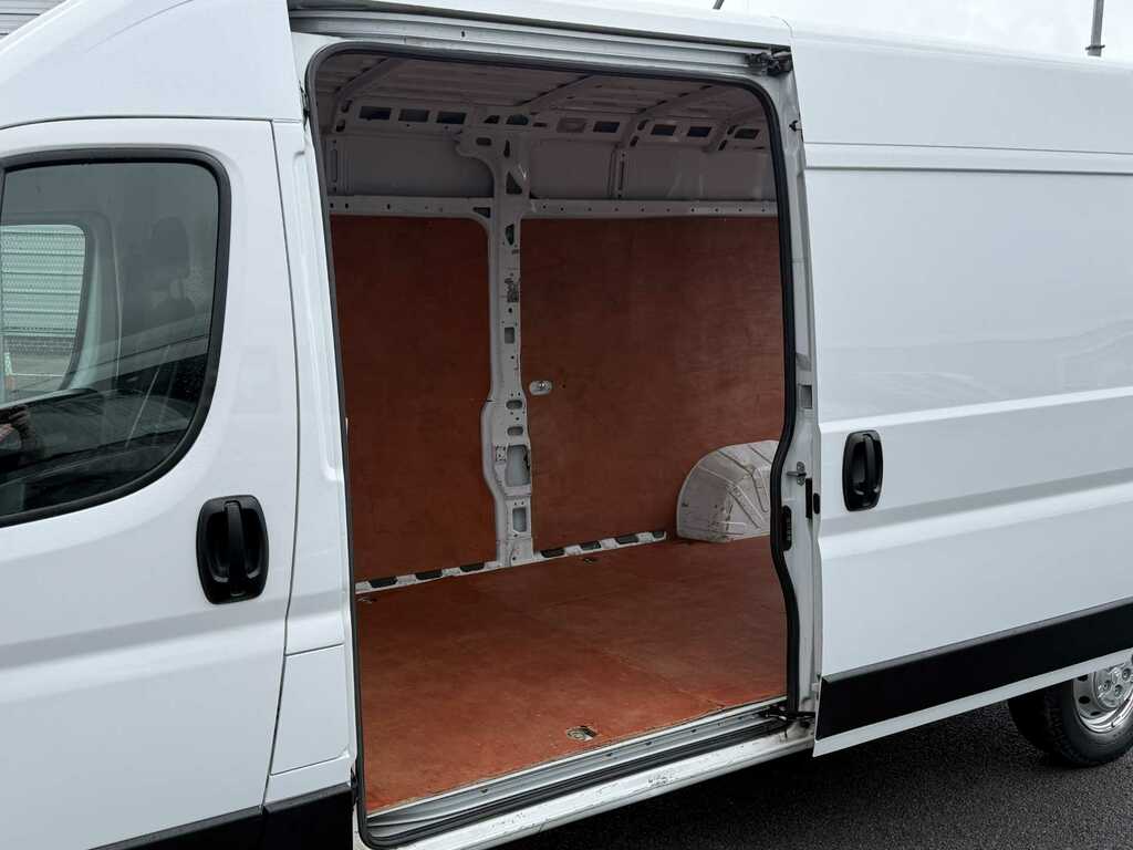 Citroen Relay 2.2 Bluehdi 35 Enterprise Edition Panel Van Di YG73APY White #5