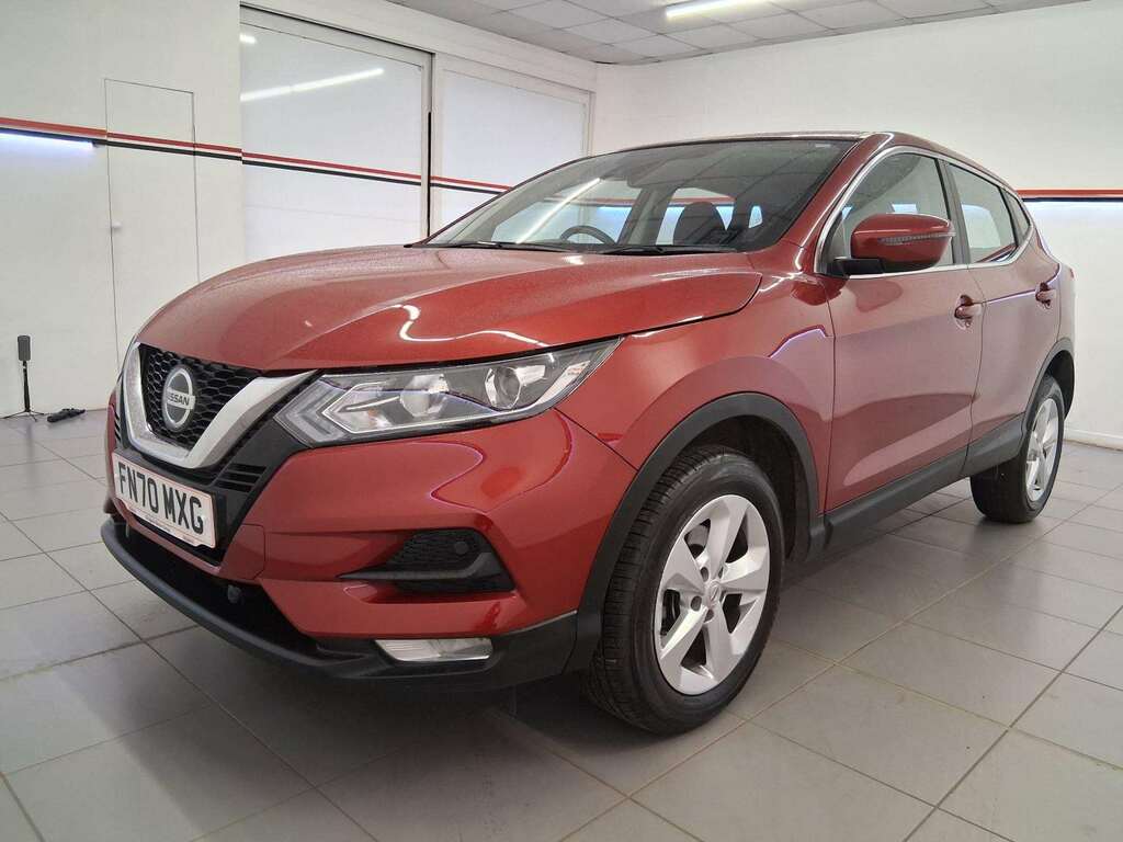Nissan Qashqai 1.3 Dig-t Acenta Premium Suv FN70MXS Red #3