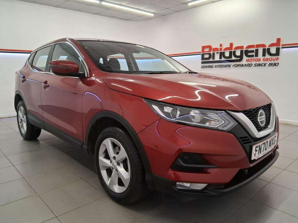 Nissan Qashqai 1.3 Dig-t Acenta Premium Suv FN70MXS Red #2