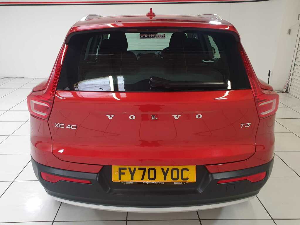 Volvo XC40 1.5 T3 Momentum Suv FY70YOC Red #5