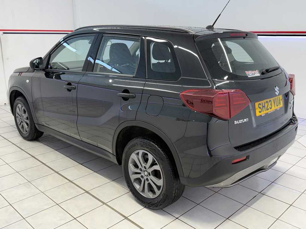 Suzuki Vitara 1.4 Boosterjet Mhev Go Suv SH23YUA Black #4