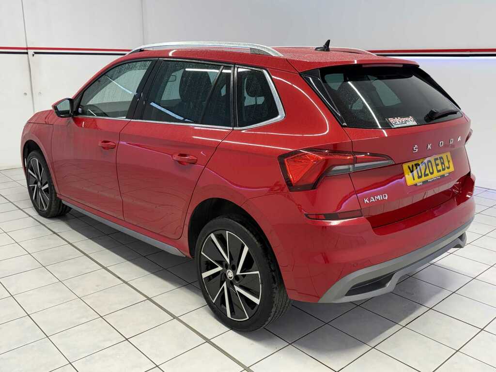 Skoda Kamiq 1.5 Tsi Act Se L Suv Red #4
