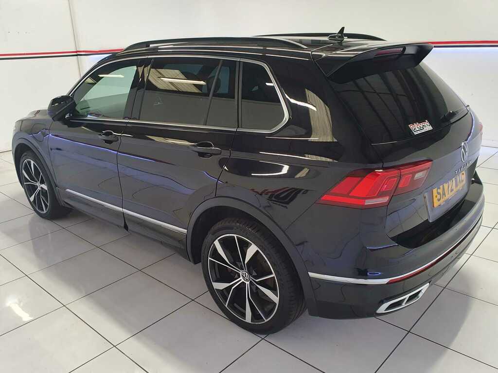 Volkswagen Tiguan 1.4 Tsi 13Kwh R-line Suv SA72WXL Black #4