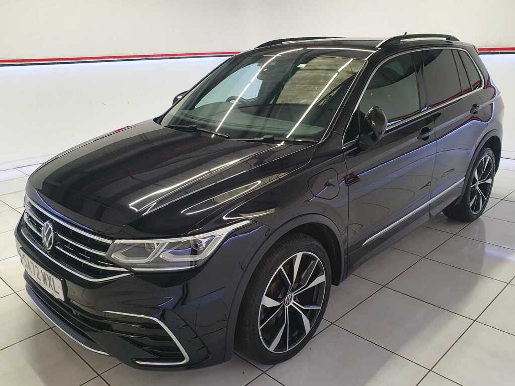 Volkswagen Tiguan 1.4 Tsi 13Kwh R-line Suv SA72WXL Black #3