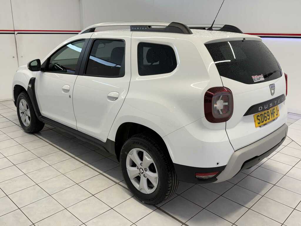 Dacia Duster 1.3 Tce Comfort Suv SD69HFJ White #4