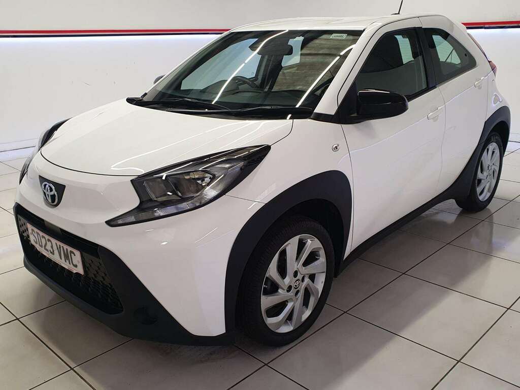 Toyota Aygo 1.0 Vvt-i Pure Hatchback White #3