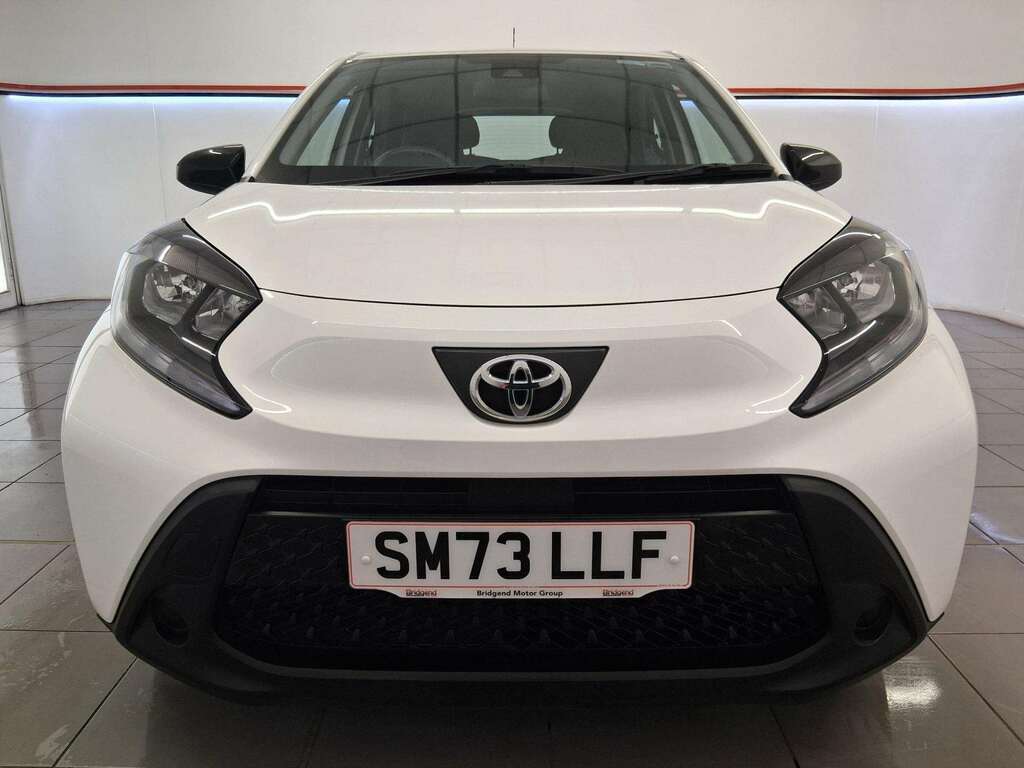 Toyota Aygo 1.0 Vvt-i Pure Hatchback White