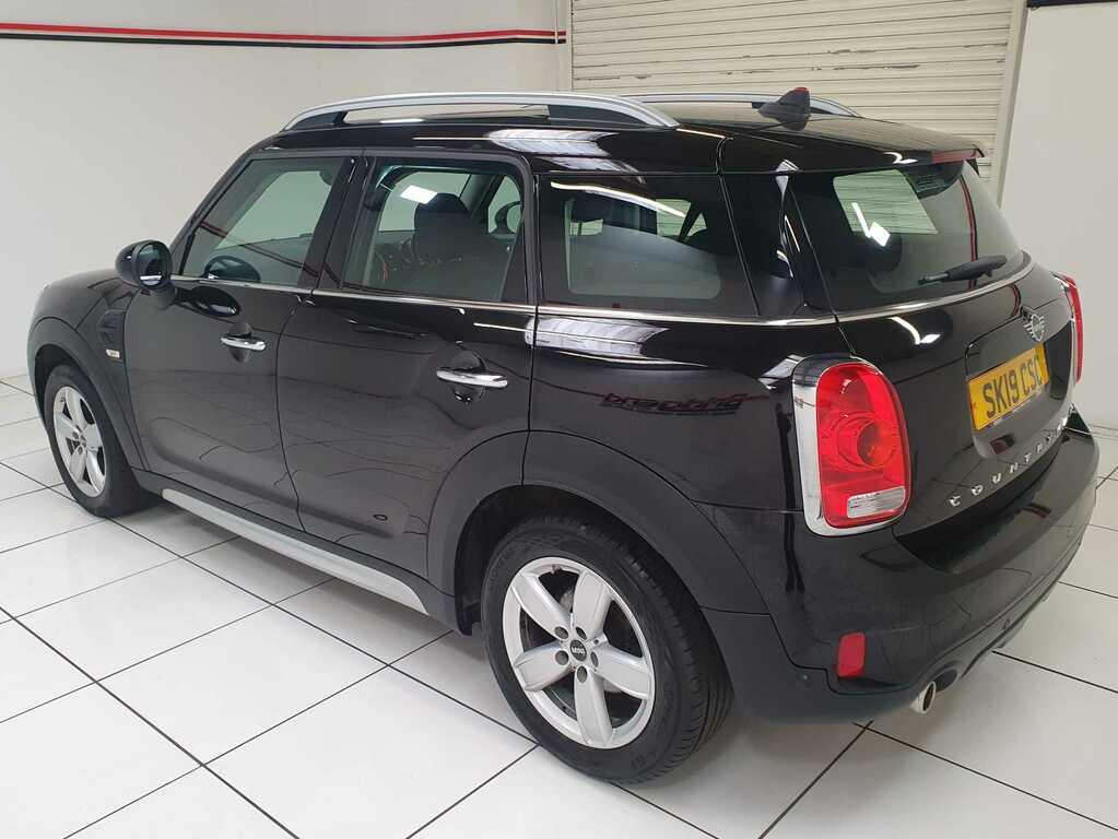 Mini Countryman 1.5 Cooper Classic Suv SK19CSC Black #4