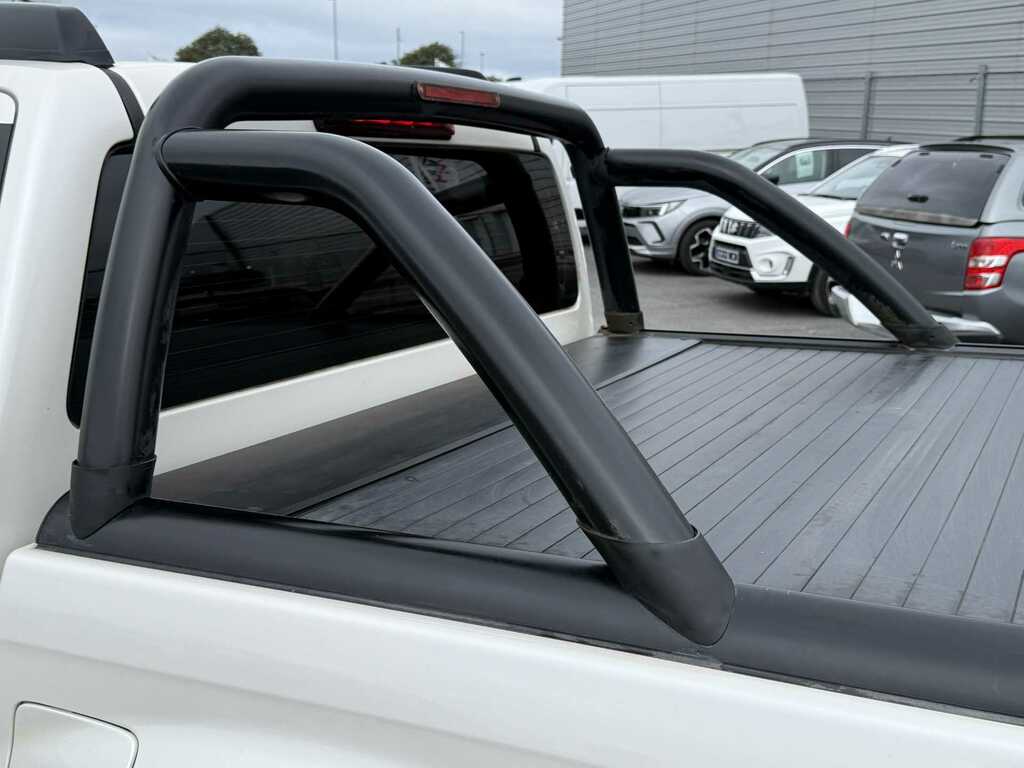 Isuzu D-Max 2.5 Td Blade Pickup 4X4 192 Gk White #6