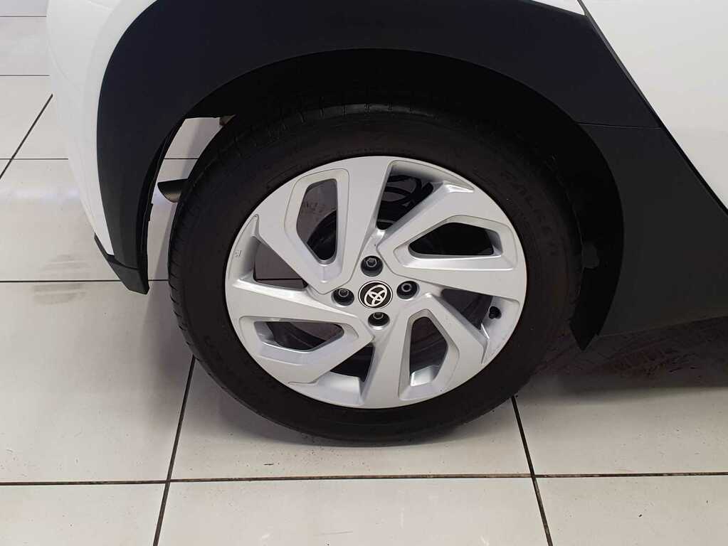 Toyota Aygo 1.0 Vvt-i Pure Hatchback White #6
