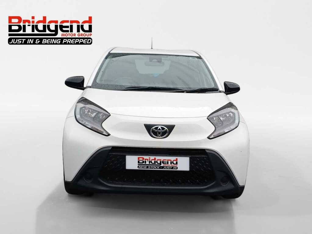 Toyota Aygo 1.0 Vvt-i Pure Hatchback White