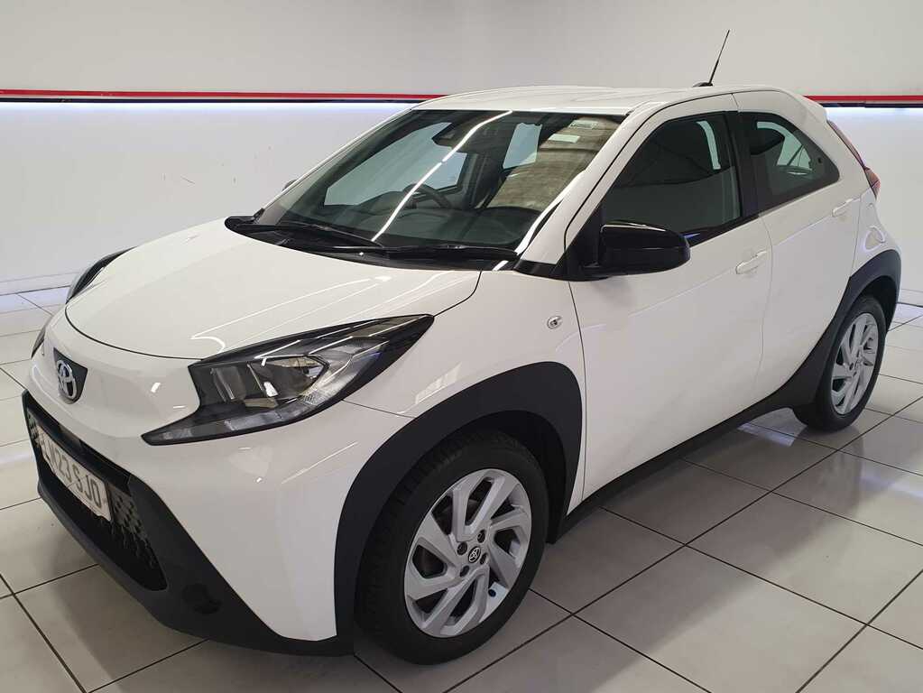 Toyota Aygo 1.0 Vvt-i Pure Hatchback White #2
