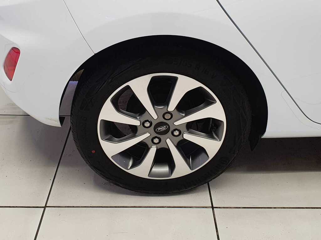 Ford Fiesta 1.0T Ecoboost Mhev Trend Hatchback White #6