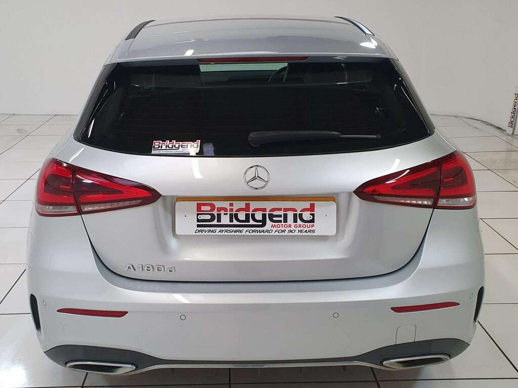 Mercedes-Benz A Class 1.5 A180d Amg Line Executive Hatchback EY68DZJ Silver #5