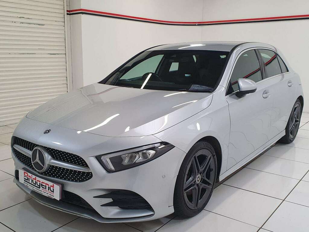 Mercedes-Benz A Class 1.5 A180d Amg Line Executive Hatchback EY68DZJ Silver #3