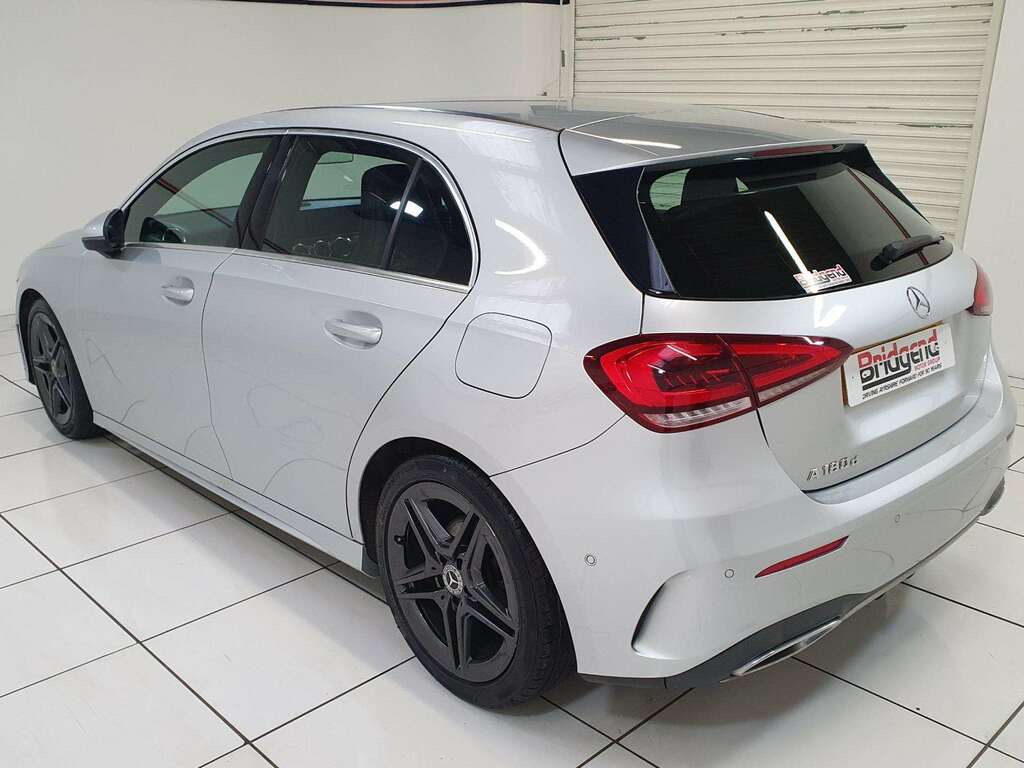 Mercedes-Benz A Class 1.5 A180d Amg Line Executive Hatchback EY68DZJ Silver #4
