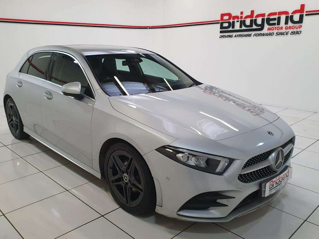 Mercedes-Benz A Class 1.5 A180d Amg Line Executive Hatchback EY68DZJ Silver #2