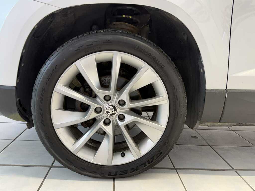 Skoda Karoq 1.0 Tsi Se Nav Plus Euro 6 Ss Silver #8