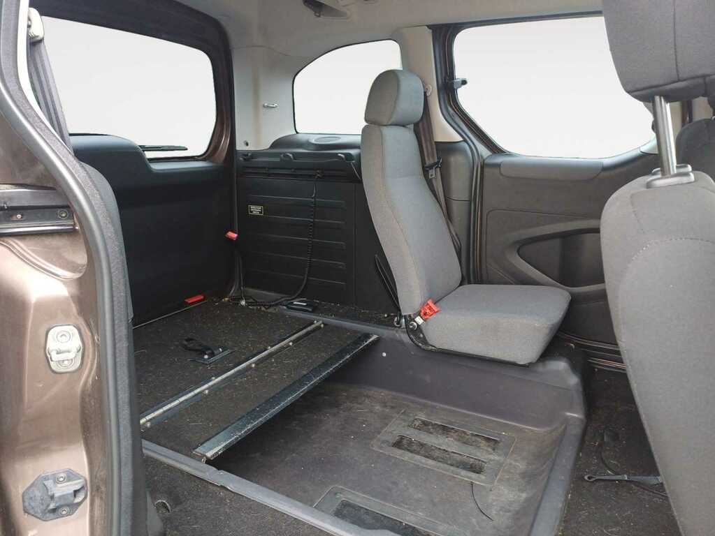 Peugeot Partner Tepee 1.6 Hdi Tepee S 3 Seats Brown #6