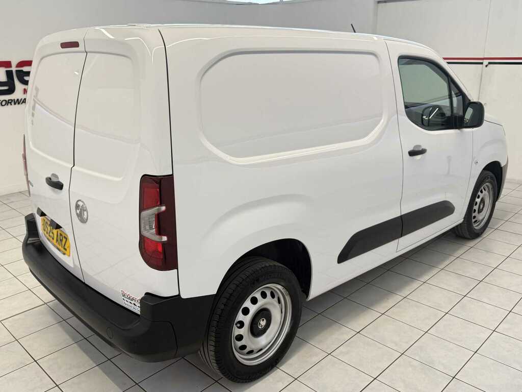 Vauxhall Combo 1.5 Turbo D 2300 Prime-plus Panel Van M DS25ARZ White #6