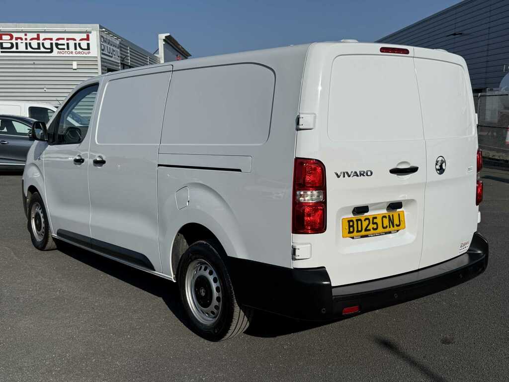 Vauxhall Vivaro 1.5 Turbo D Prime XL Panel Van 6Dr L BD25CNJ White #4