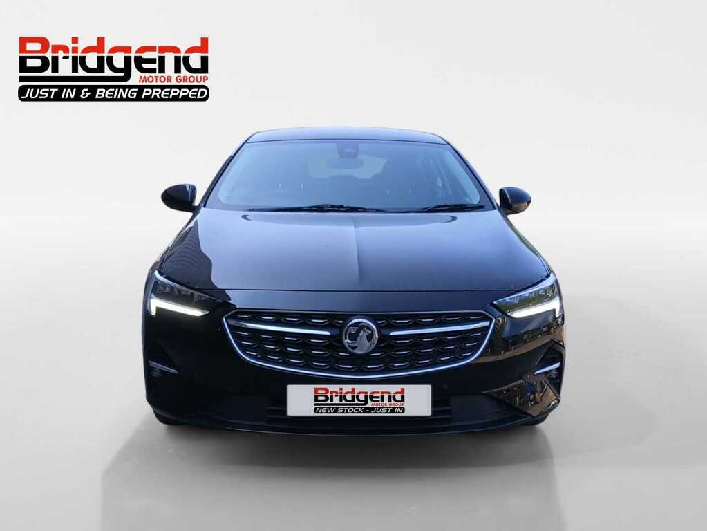 Vauxhall Insignia 1.5 Turbo D Design Grand Sport Black
