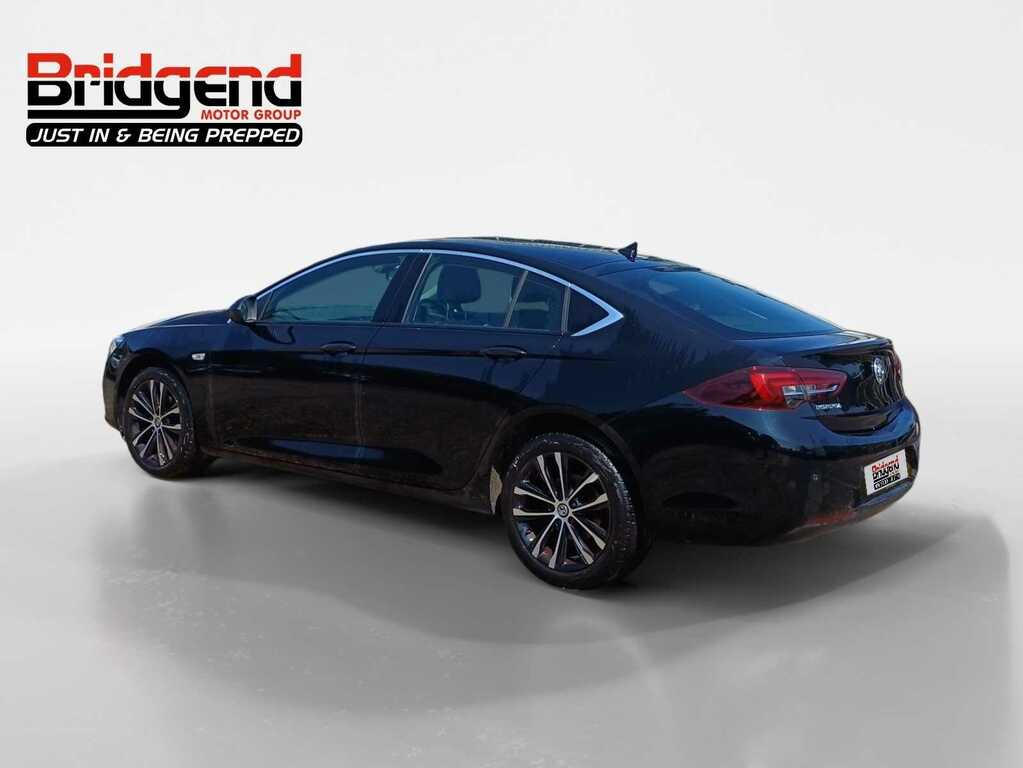 Vauxhall Insignia 1.5 Turbo D Se Edition Grand Sport Black