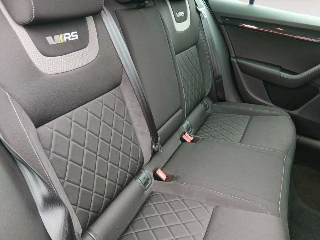 Skoda Octavia 2.0 Tdi Vrs Hatchback KJ17UKW Black #6
