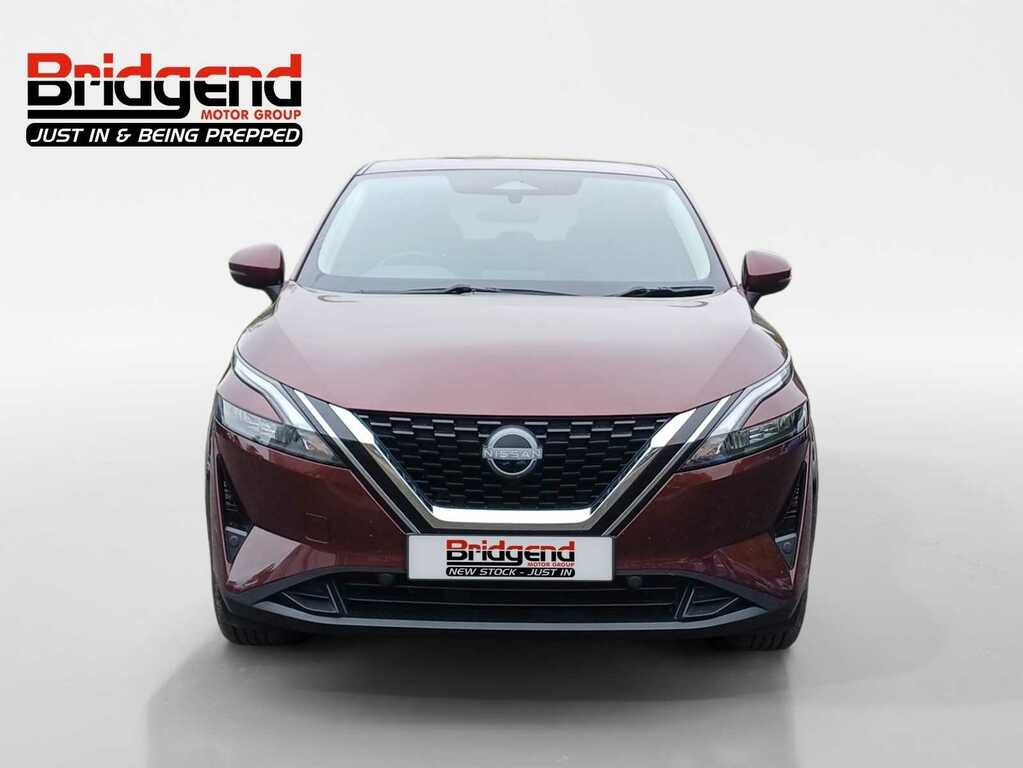 Nissan Qashqai 1.3 Dig-t Mhev Acenta Premium Suv Red