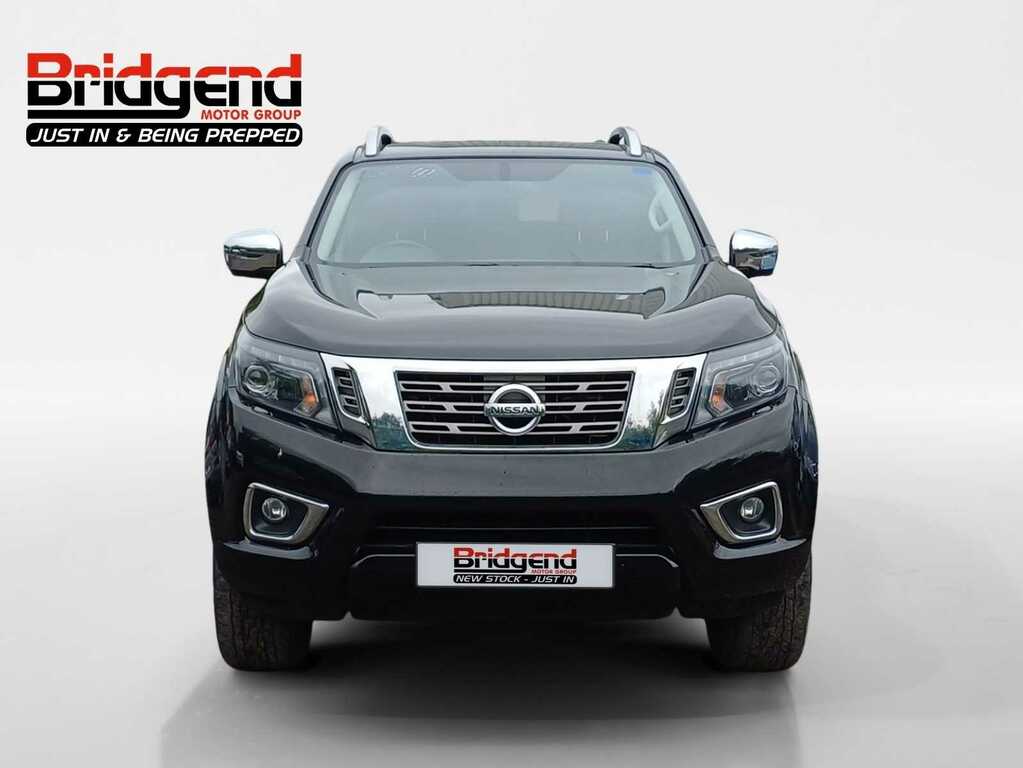 Nissan Navara 2.3 Dci Tekna Pickup Double Cab Black
