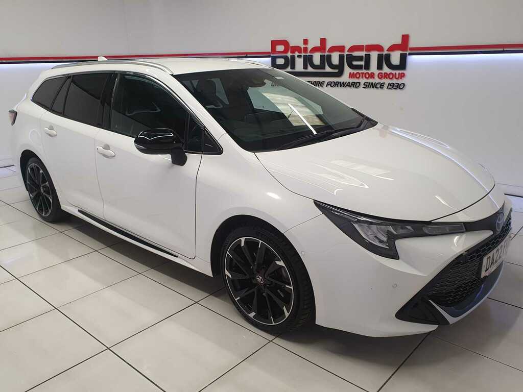 Toyota Corolla 2.0 Vvt-h Gpf Gr Sport Touring Sports DA22FKN White #2