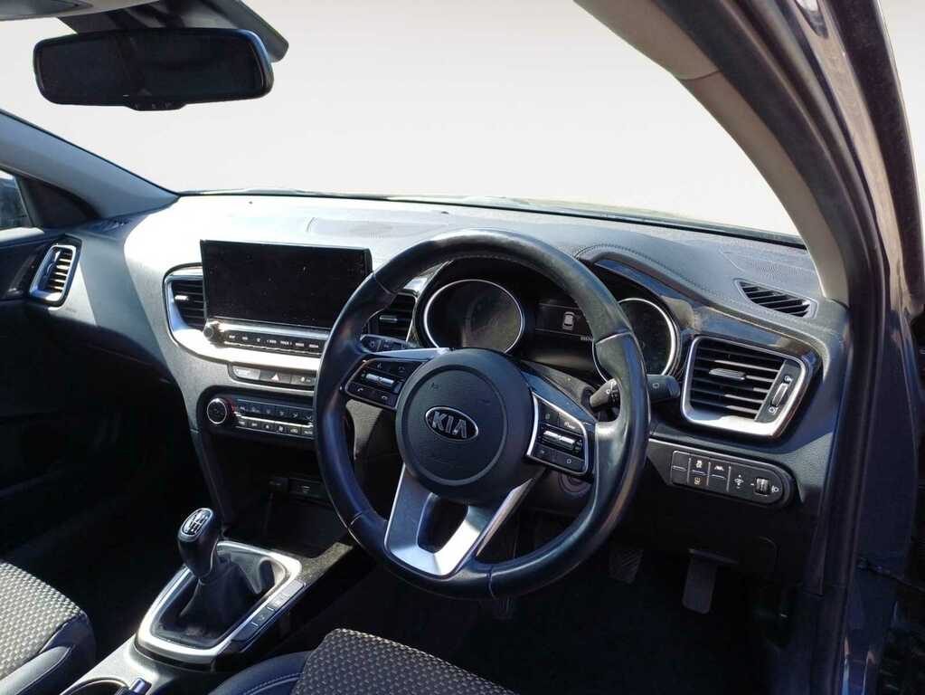 Kia Ceed 1.5 T-gdi 3 Hatchback BJ21FPD Grey #3