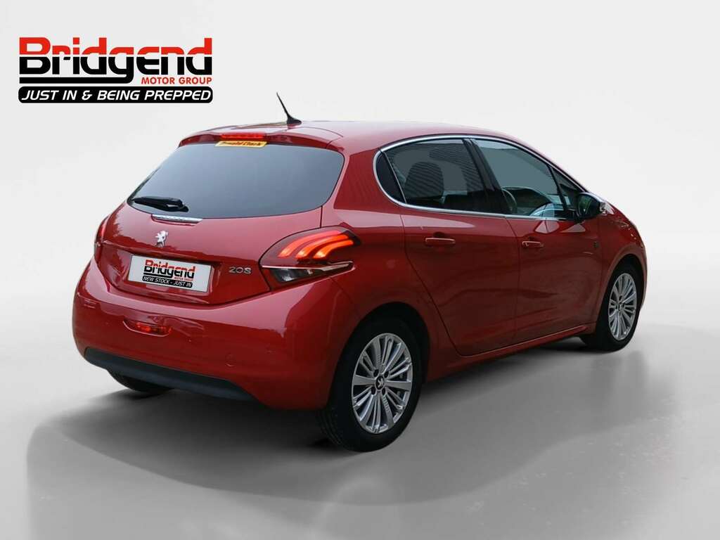 Peugeot 208 1.2 Puretech Tech Edition Hatchback Red #3