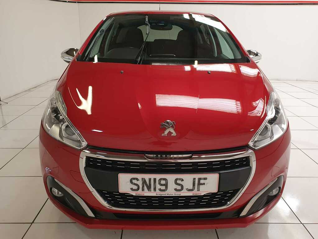 Peugeot 208 1.2 Puretech Tech Edition Hatchback Red