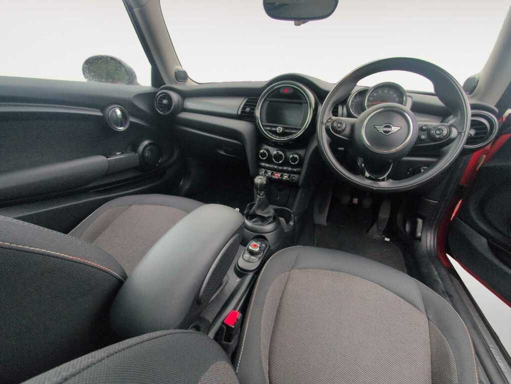 Mini Hatch 1.5 Cooper Classic Hatchback KS19DGZ Orange #5
