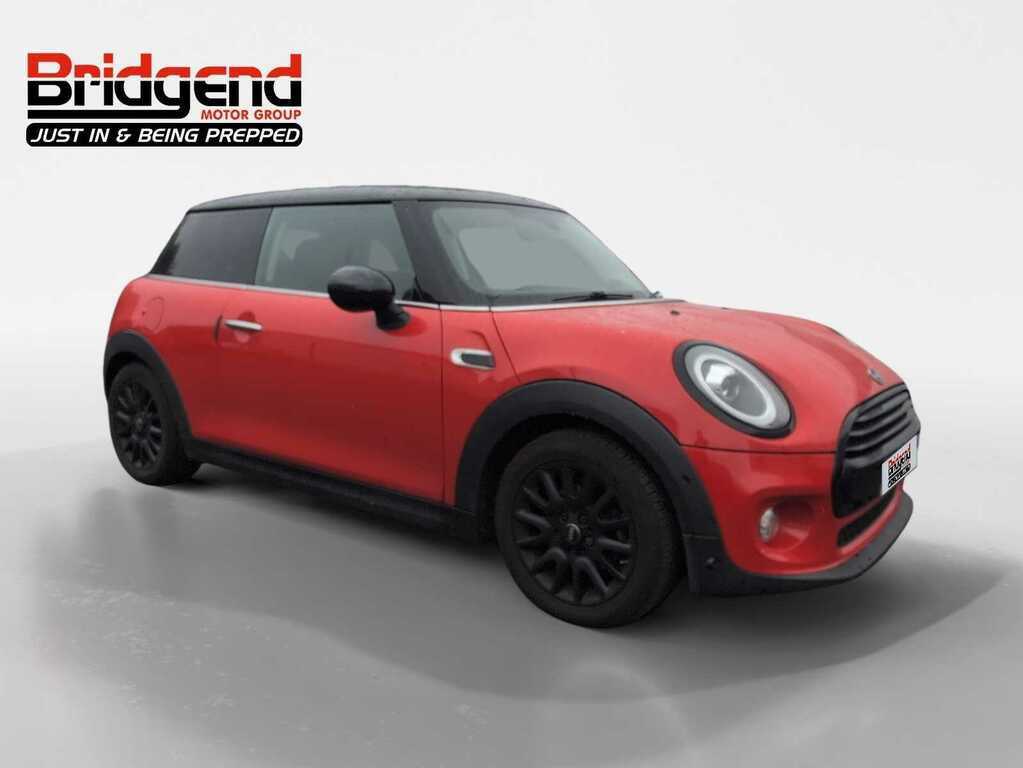 Mini Hatch 1.5 Cooper Classic Hatchback KS19DGZ Orange #2