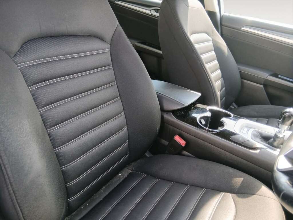 Ford Mondeo 2.0 Tdci Zetec Hatchback Grey #5